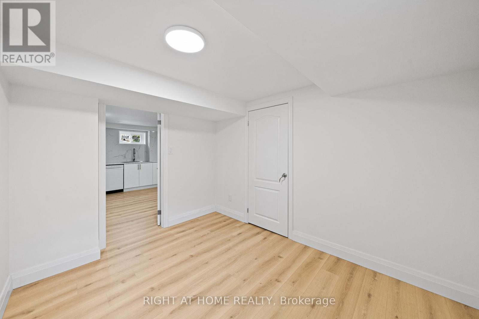 335 Gells Road, Richmond Hill, Ontario  L4C 3A5 - Photo 40 - N12116687