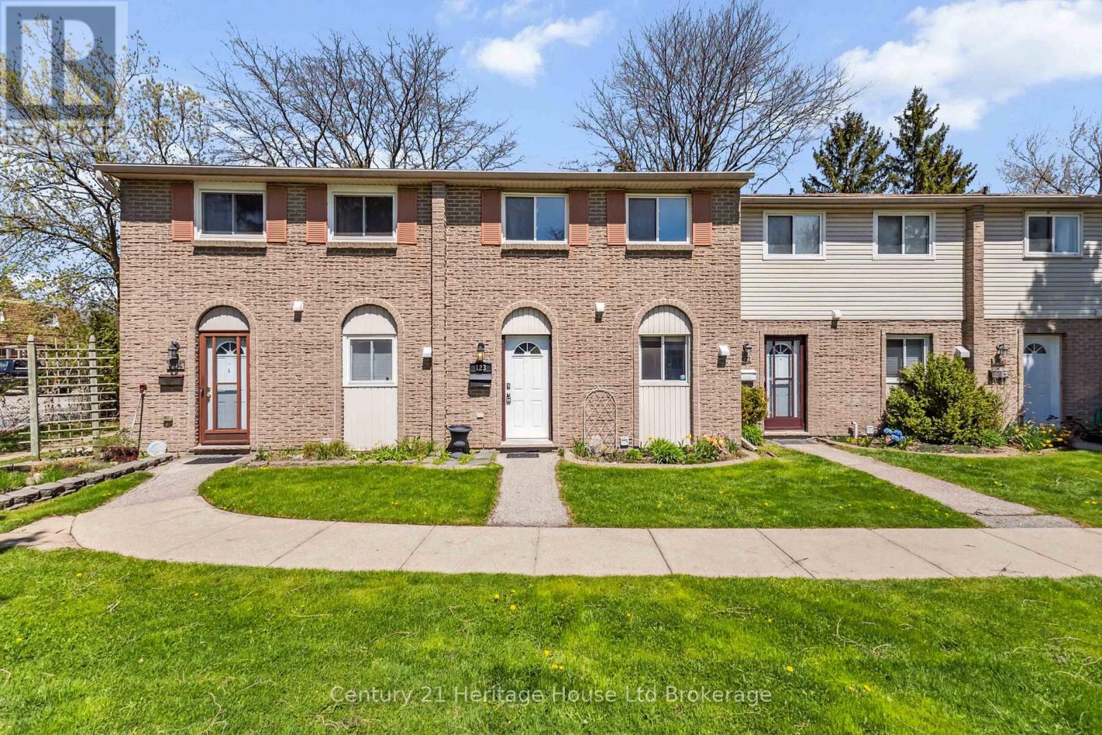 Property at 123 - 166 SOUTHDALE ROAD W image 1