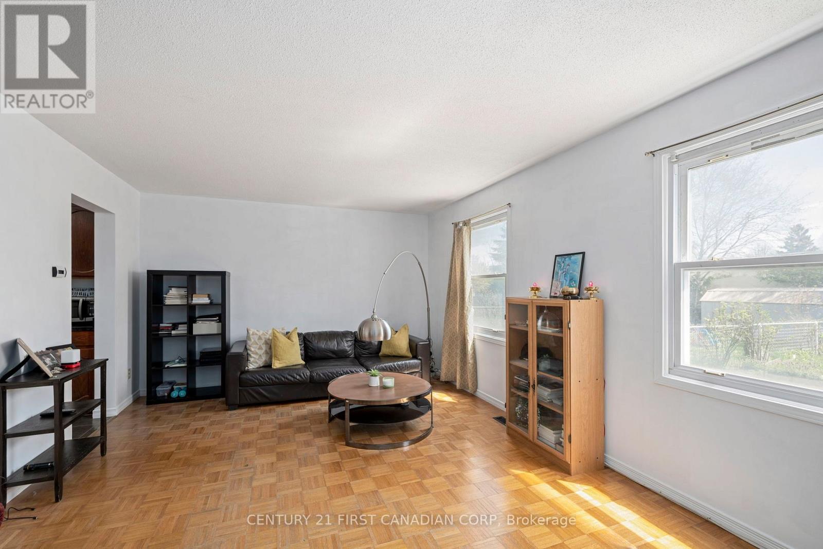 Property at 72 CARTIER ROAD image 4