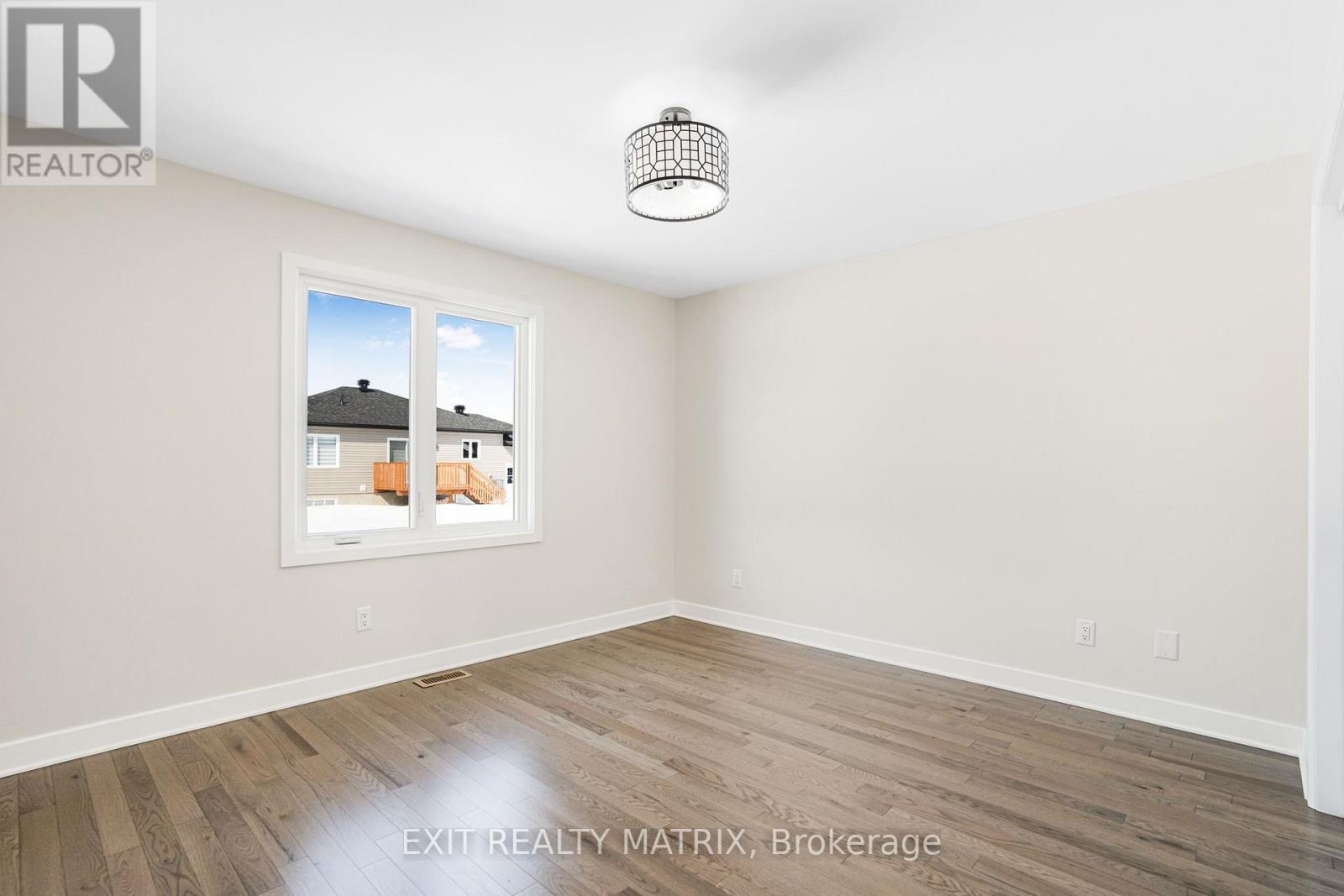 700 West Street, Hawkesbury, Ontario  K6A 3X1 - Photo 25 - X12015583