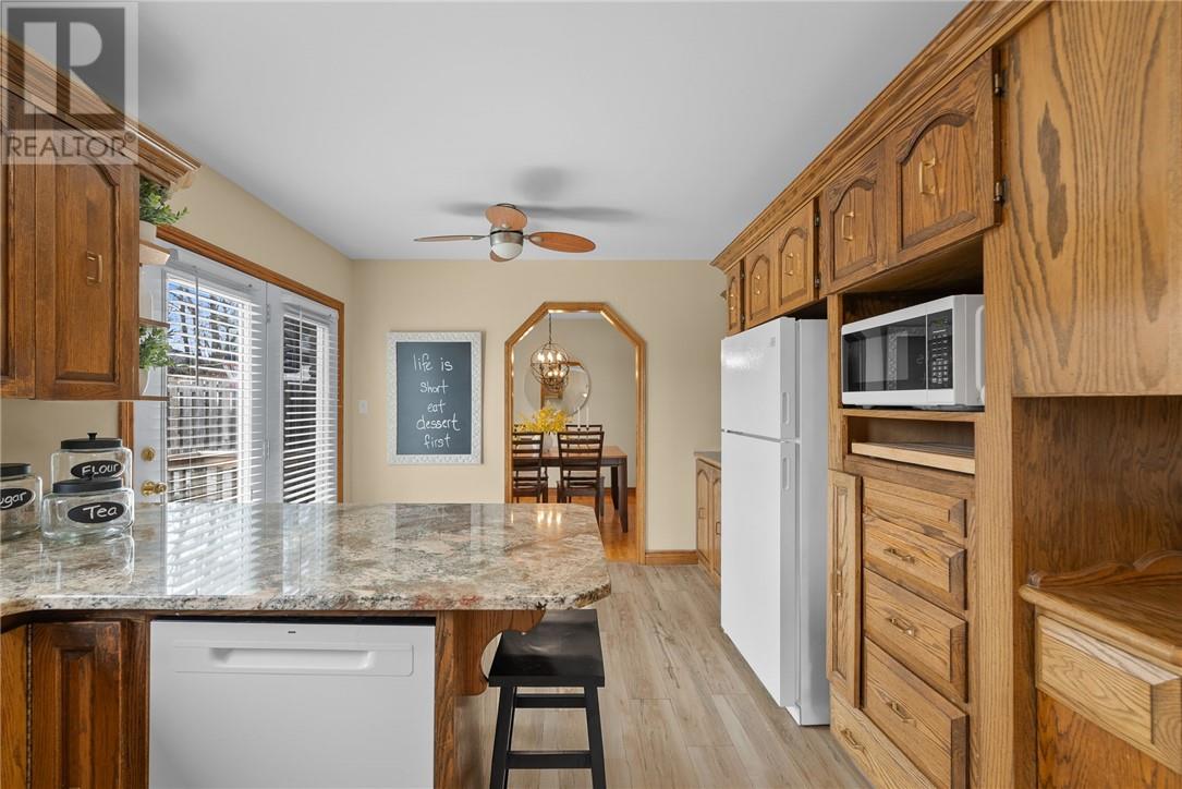 Property at 164 Estelle Street image 4