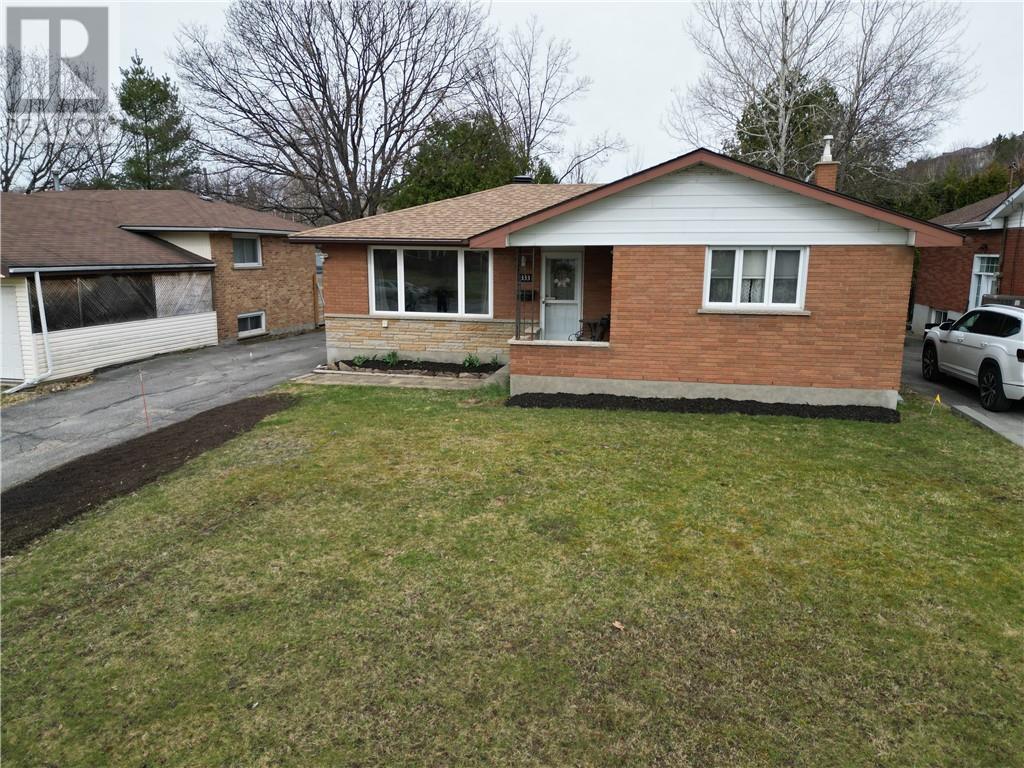 1333 Montrose Avenue, Sudbury, Ontario  P3A 3B9 - Photo 29 - 2121999