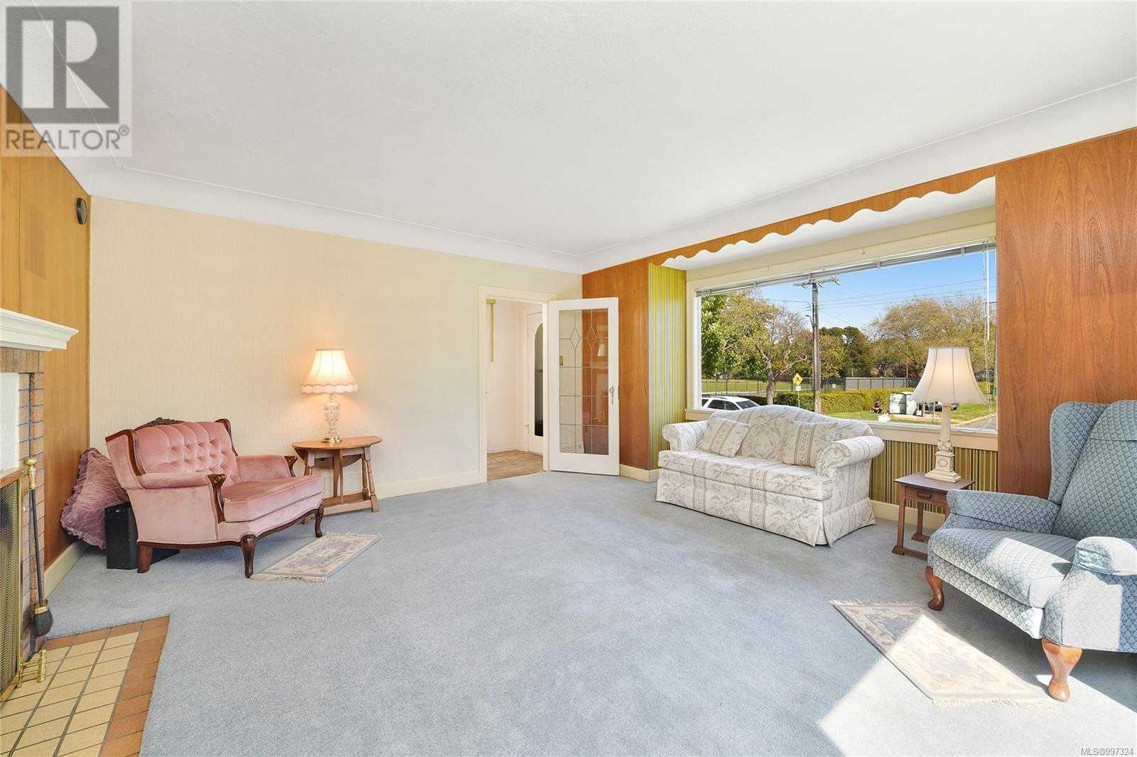 1024 Transit Rd, Oak Bay, British Columbia  V8S 5A2 - Photo 15 - 997324