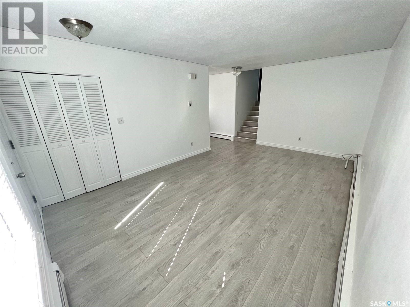 2065 Broder Street, Regina, Saskatchewan  S4N 3S3 - Photo 11 - SK000030