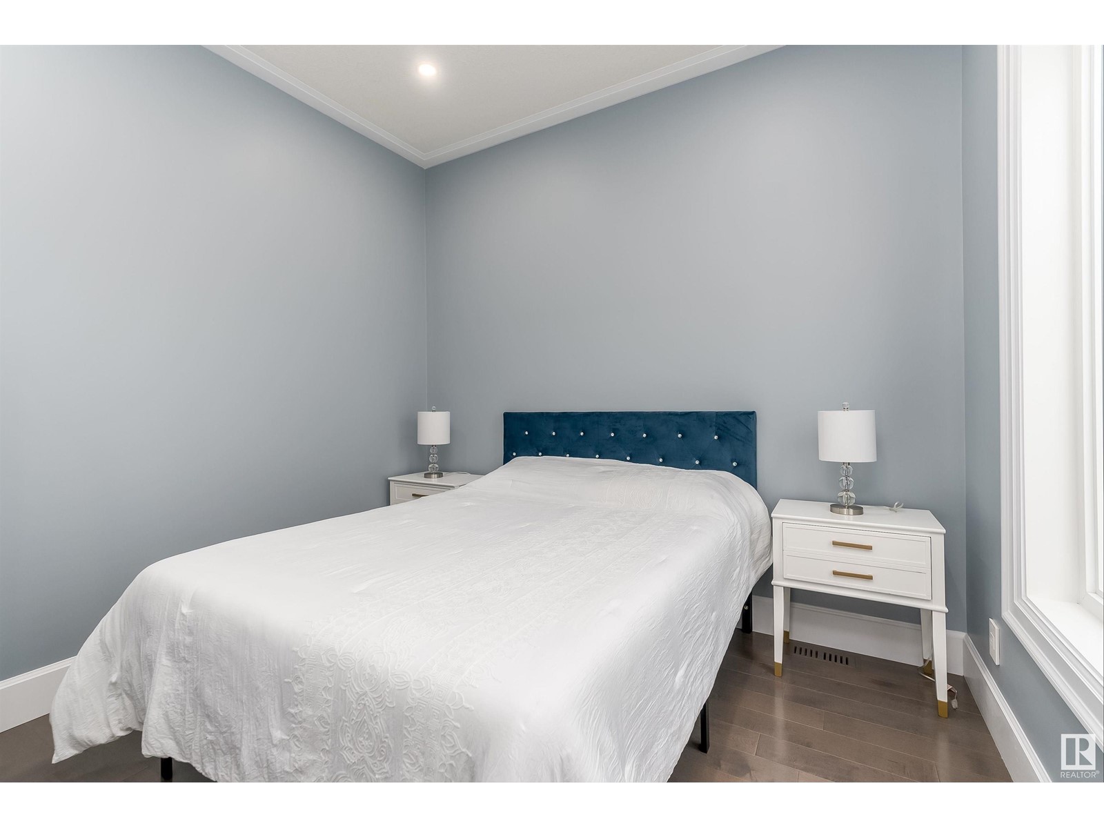 7706 Jasper Av Nw, Edmonton, Alberta  T5H 3R8 - Photo 20 - E4434021