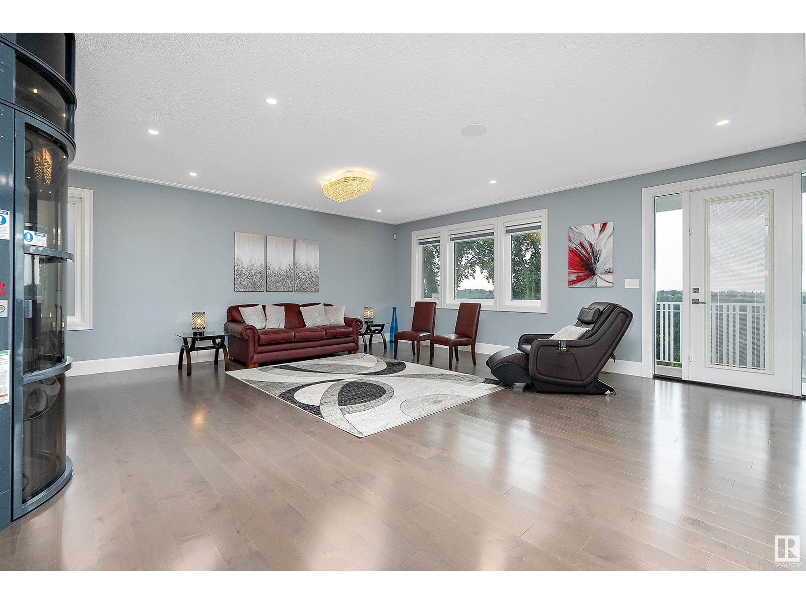 Property at 7706 JASPER AV NW image 5