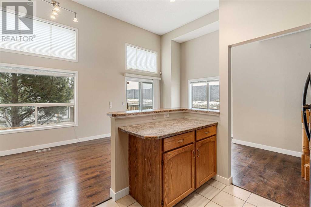 126 Anderson Grove Sw, Calgary, Alberta  T2W 6H7 - Photo 9 - A2202335