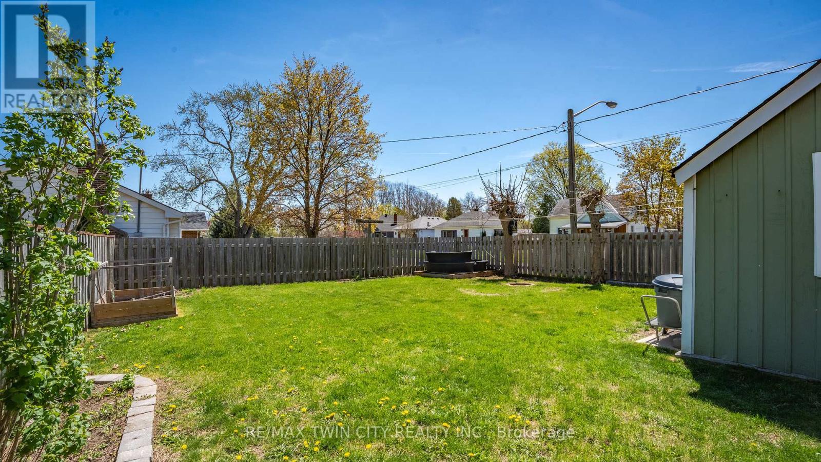 91 Herbert Street, Brantford, Ontario  N3R 4A3 - Photo 23 - X12119638