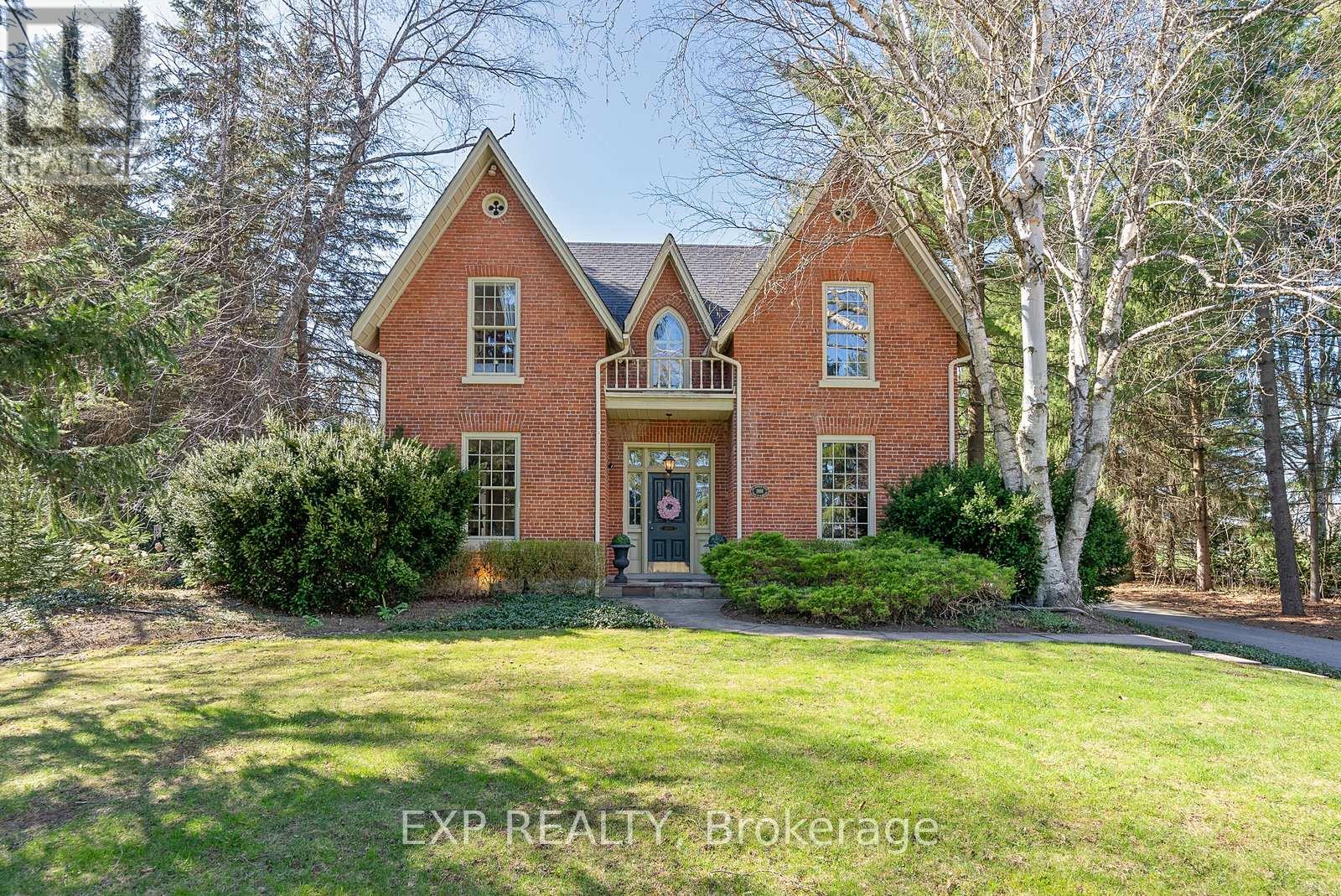 499 CARLISLE ROAD, Hamilton, Ontario