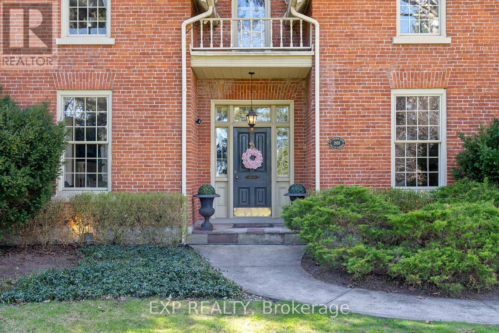 499 Carlisle Road, Hamilton, Ontario  L0P 1B0 - Photo 2 - X12119656