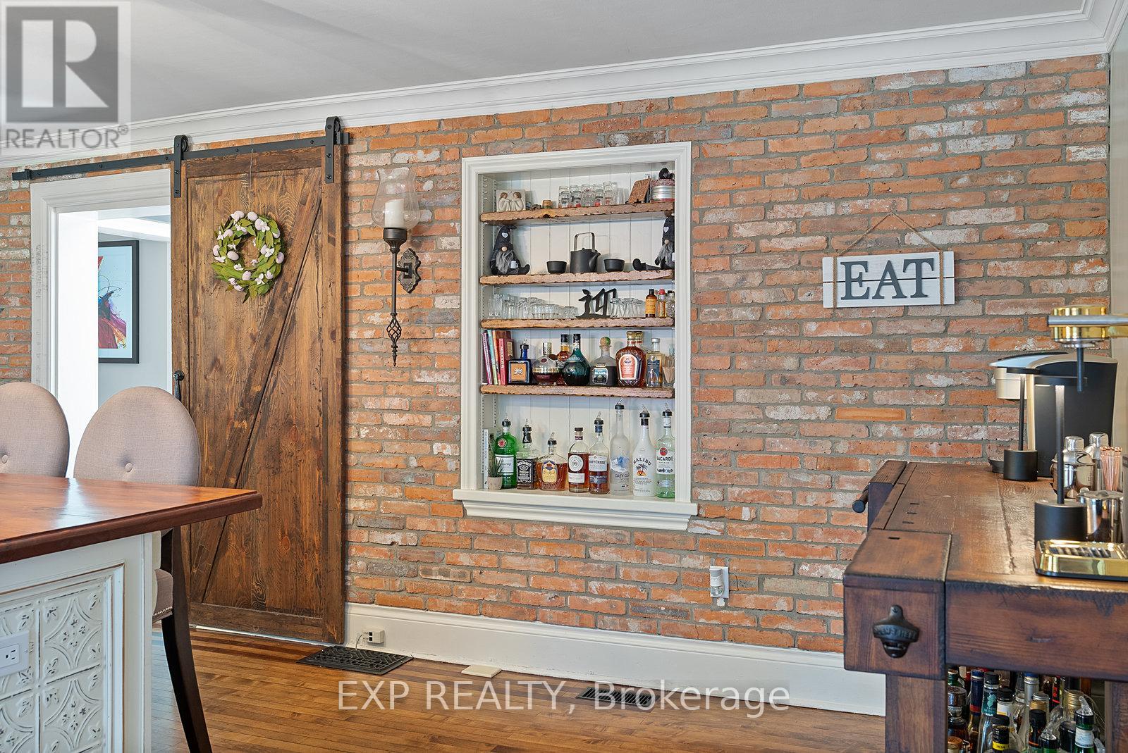 499 Carlisle Road, Hamilton, Ontario  L0P 1B0 - Photo 20 - X12119656