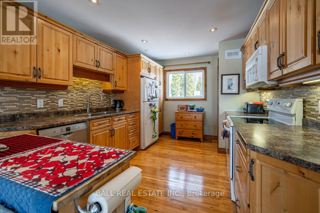 79 Hulls Road, North Kawartha, Ontario  K0L 2H0 - Photo 19 - X12018960