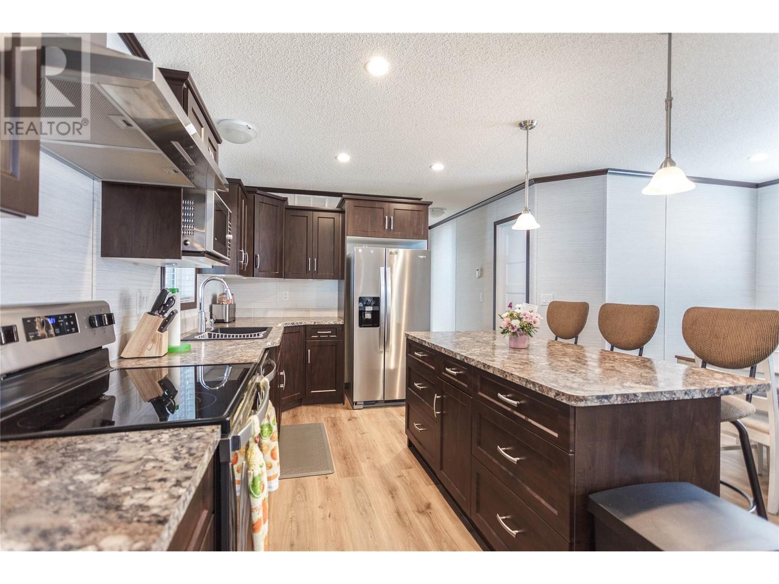 67 Antoine Road Unit# 111, Vernon, British Columbia  V1H 2A3 - Photo 12 - 10345170
