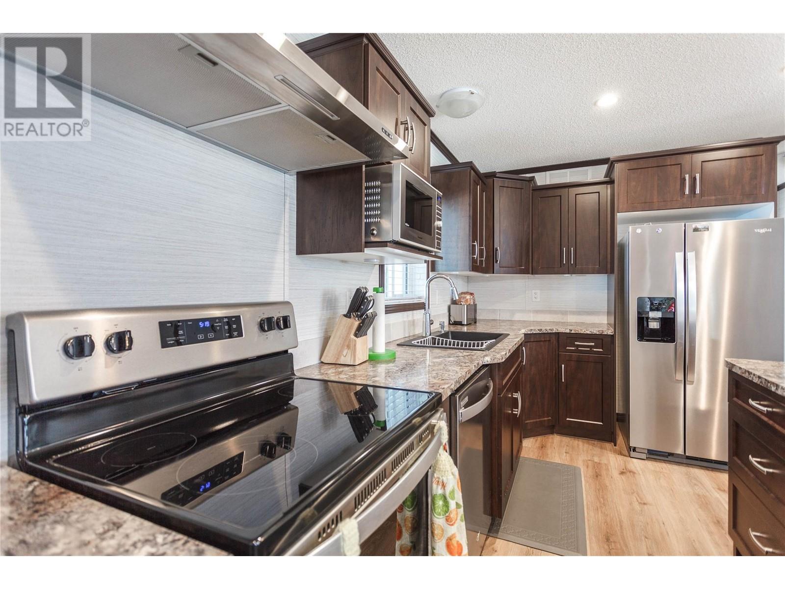 67 Antoine Road Unit# 111, Vernon, British Columbia  V1H 2A3 - Photo 16 - 10345170