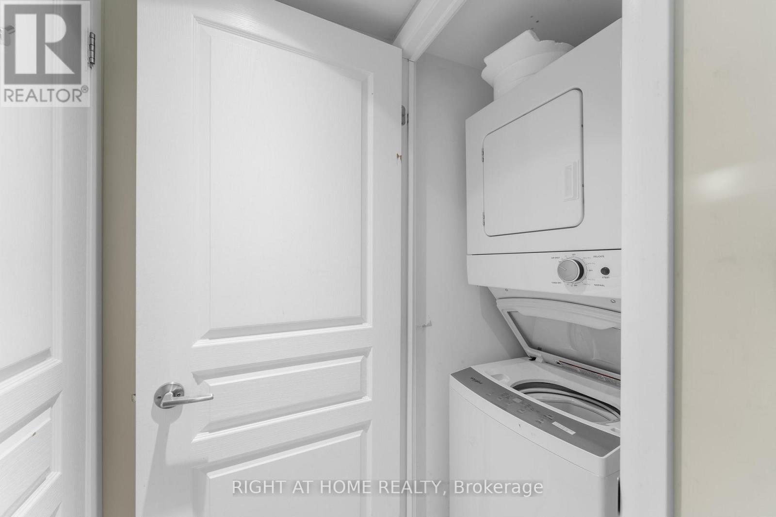 2315 - 18 Yonge Street, Toronto, Ontario  M5E 1Z8 - Photo 16 - C12119865