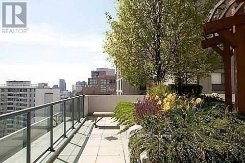 702 - 1121 Bay Street, Toronto, Ontario  M5S 2B3 - Photo 17 - C12119885