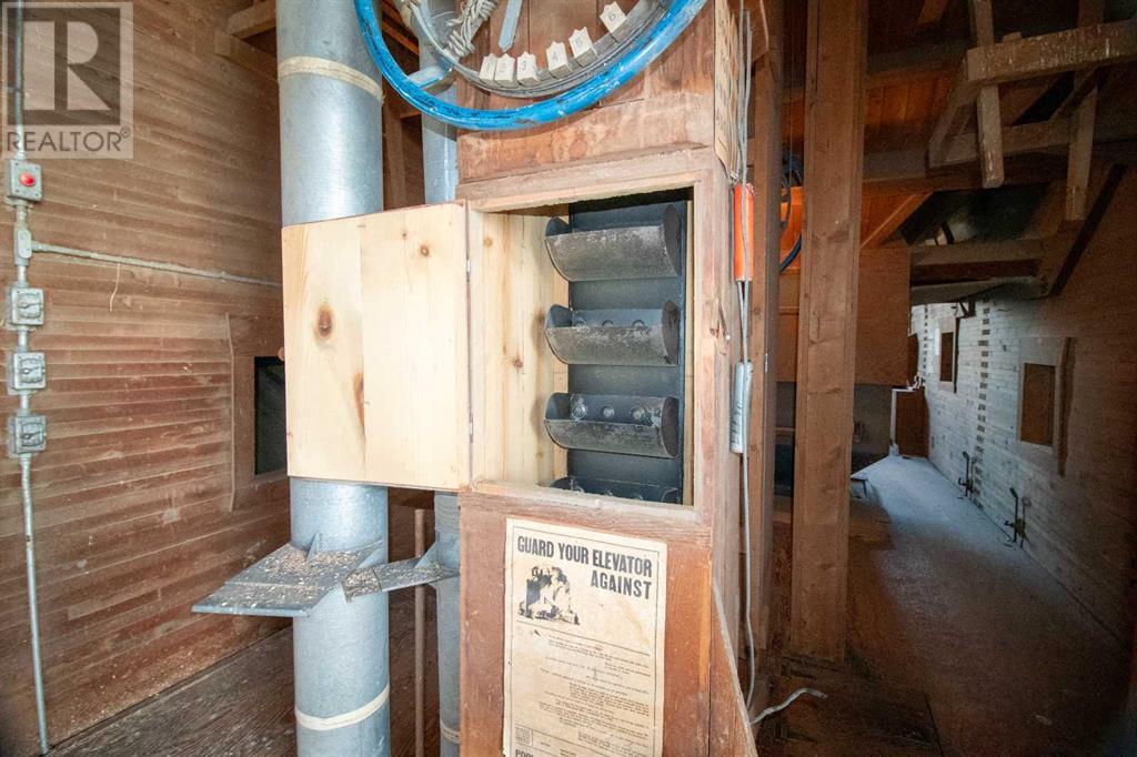 318 Railway Avenue, Herronton, Alberta  T0L 0L0 - Photo 9 - A2214369