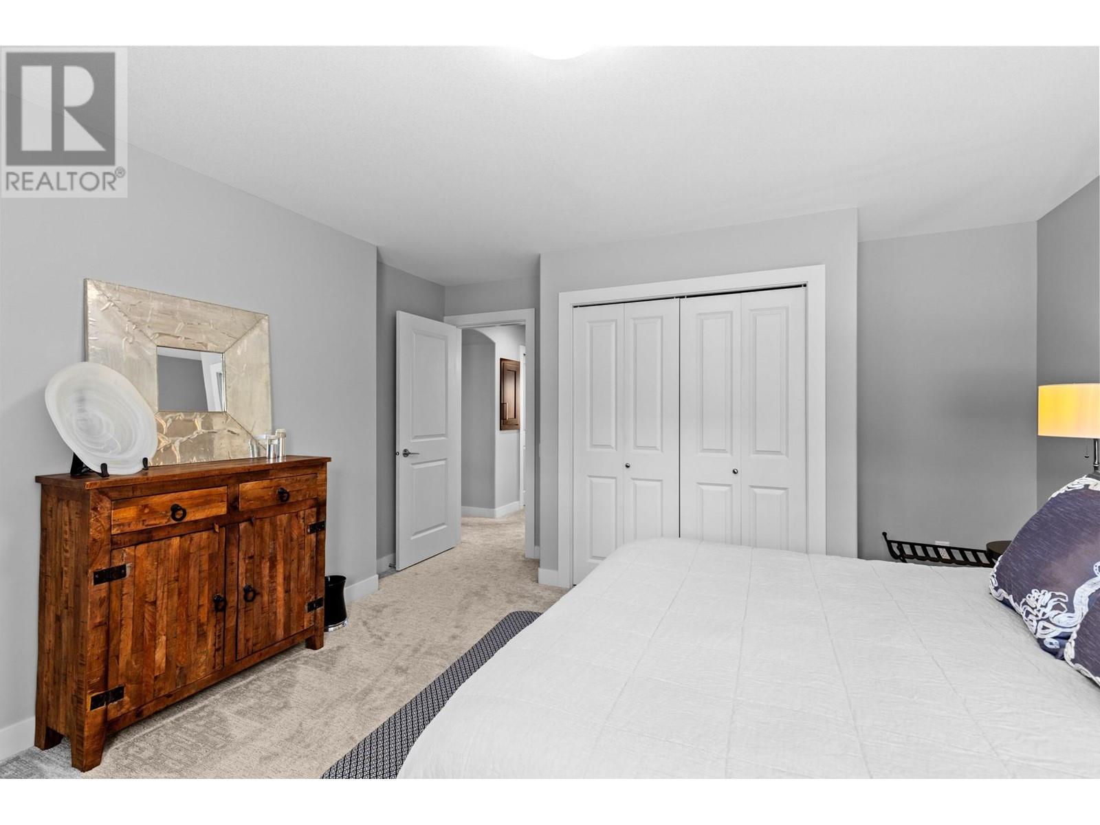 2516 Selkirk Drive, Kelowna, British Columbia  V1V 2V6 - Photo 29 - 10345824