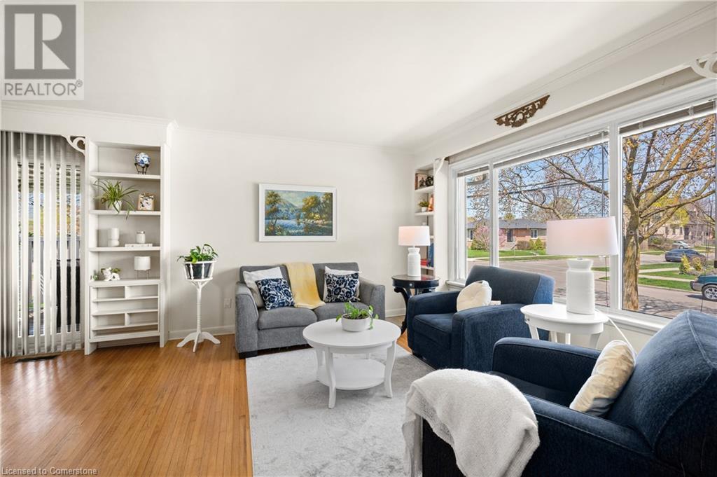 Property at 20 SIGMONT Road image 5