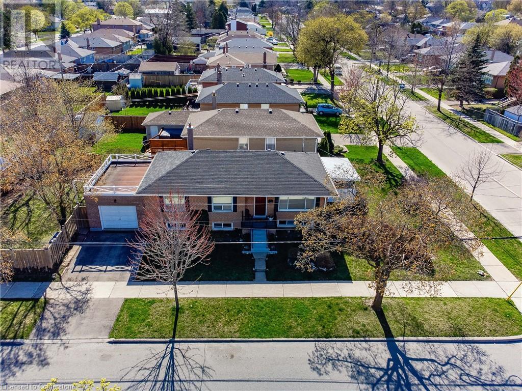 Property at 20 SIGMONT Road image 2