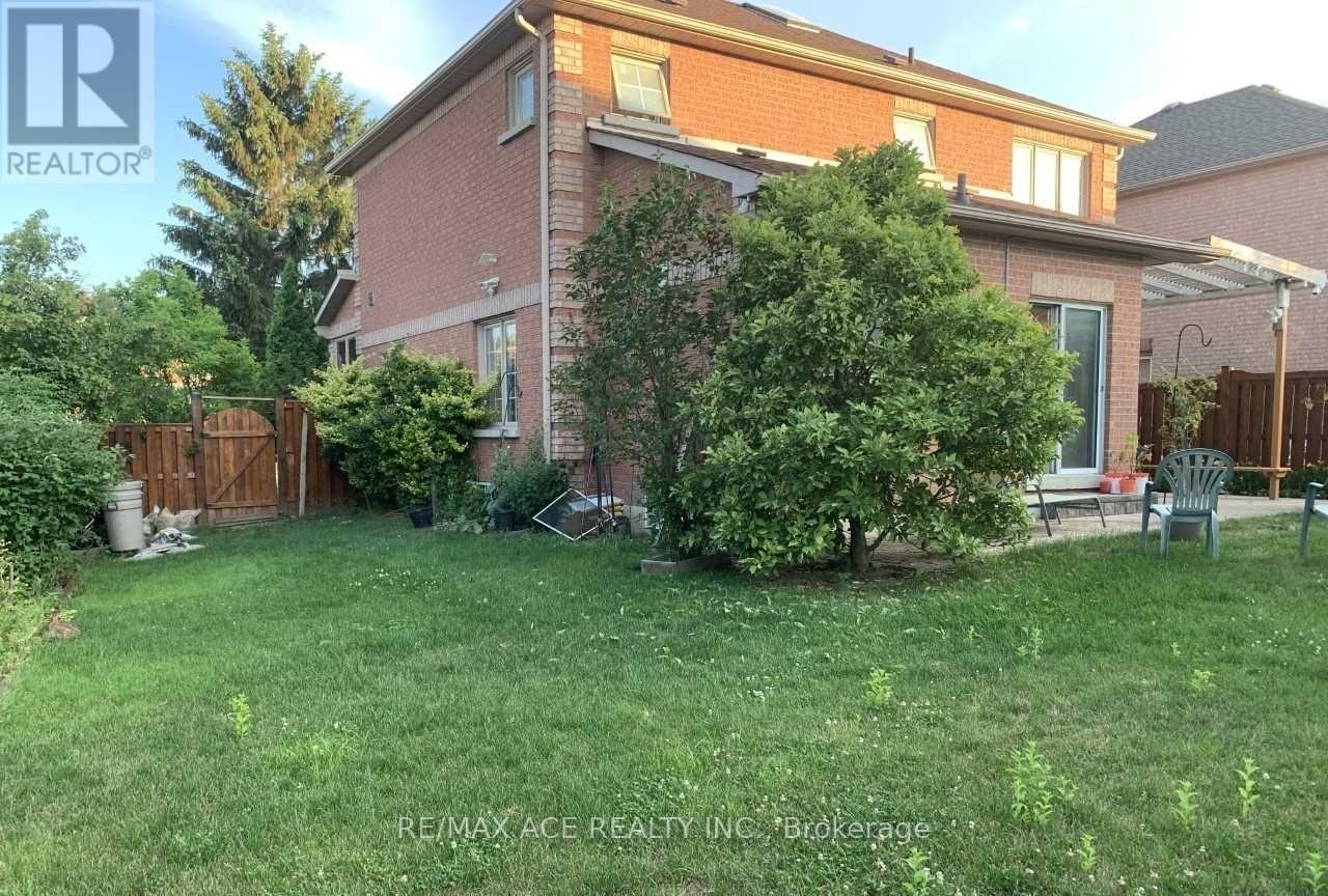 Upper - 282 Highglen Avenue, Markham, Ontario  L3S 3W2 - Photo 26 - N12119818