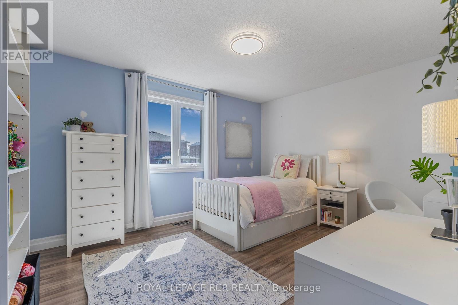 39 Prince Drive, Bradford West Gwillimbury, Ontario  L3Z 3B6 - Photo 16 - N12119903