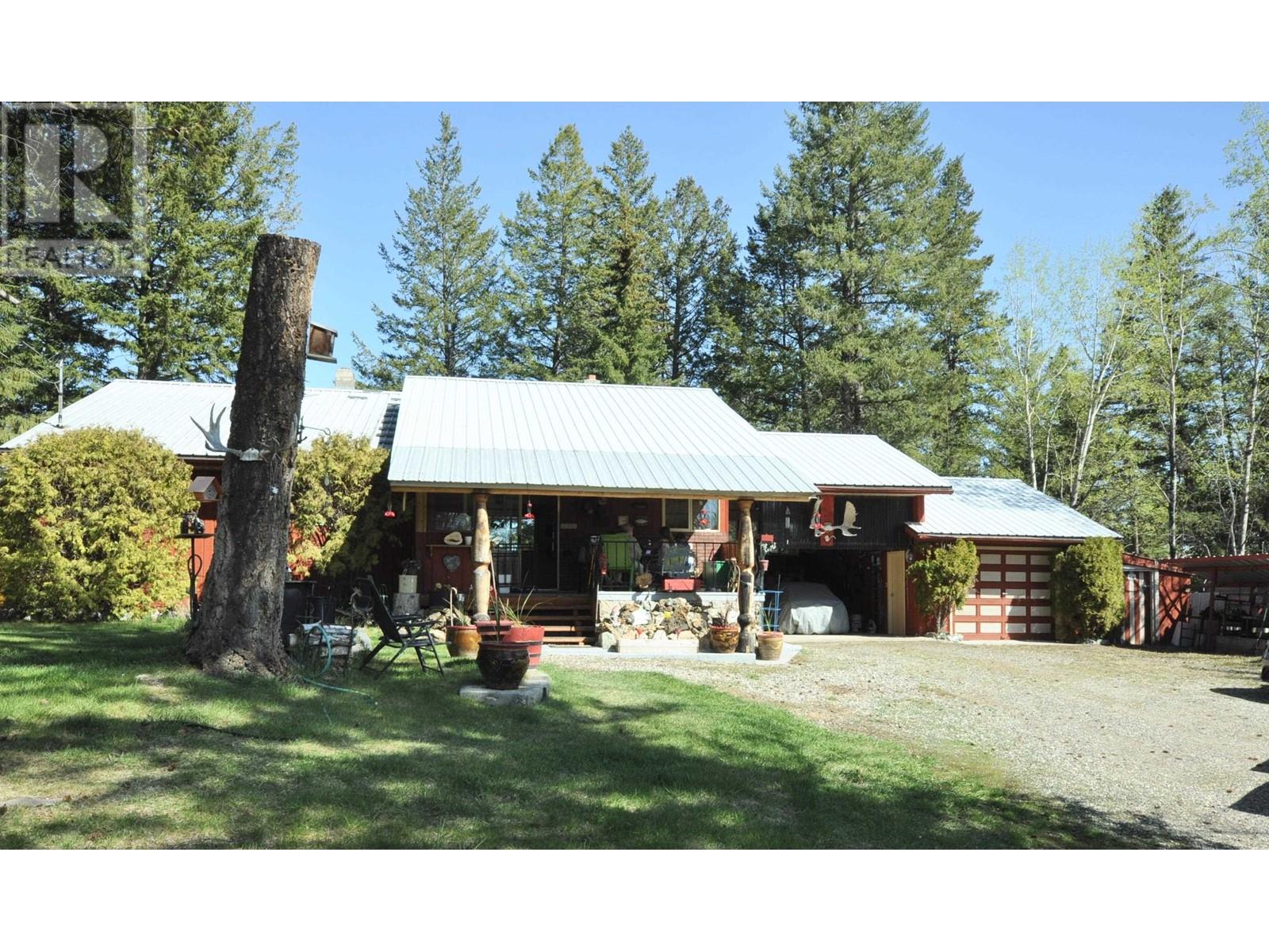 3415 Chimney Lake Road, Williams Lake, British Columbia  V2G 5J4 - Photo 2 - R2997266