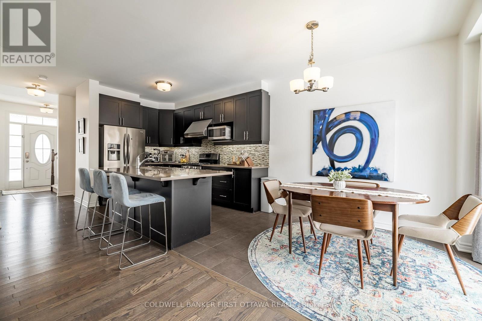 170 Flowing Creek Circle, Ottawa, Ontario  K2M 0K2 - Photo 7 - X12119988
