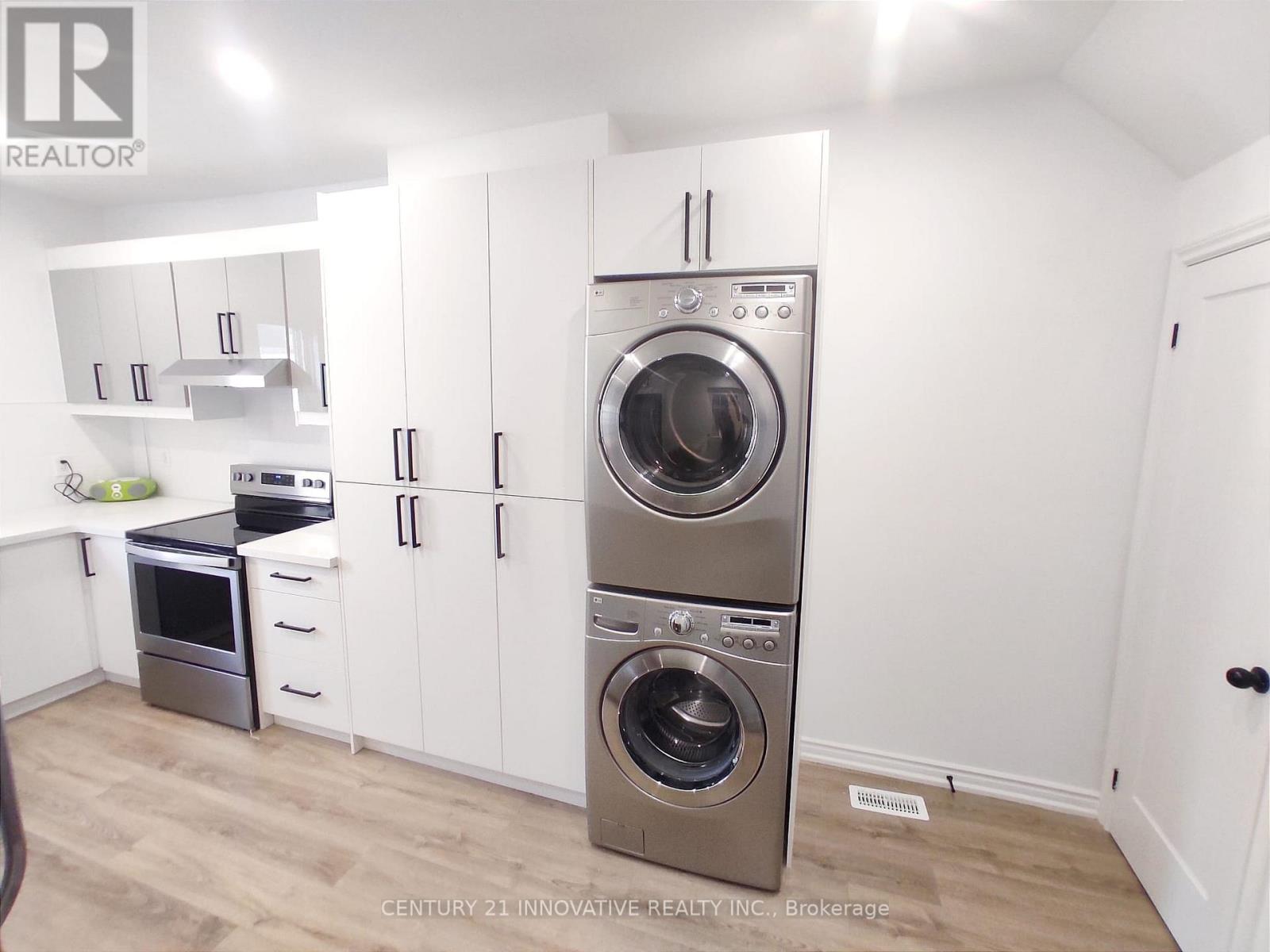 613 Dufferin Street, Toronto, Ontario  M6K 2B1 - Photo 7 - C12077535
