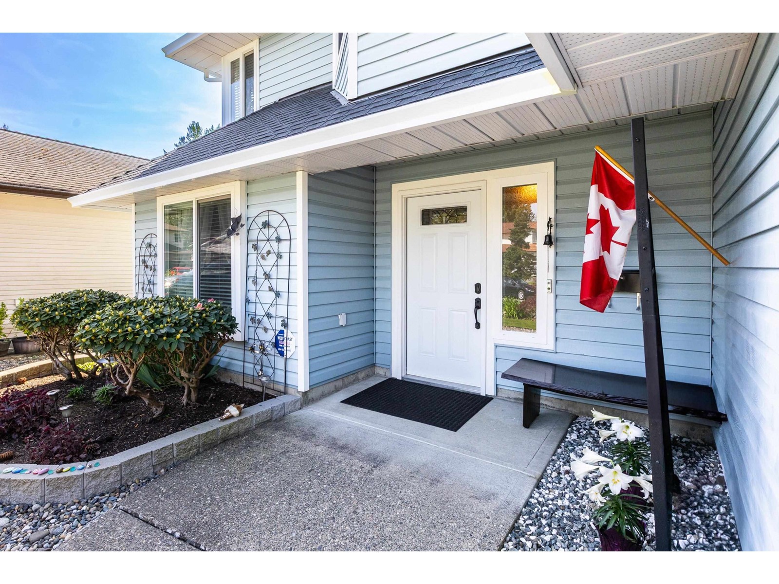 Property at 5287 197 STREET image 3