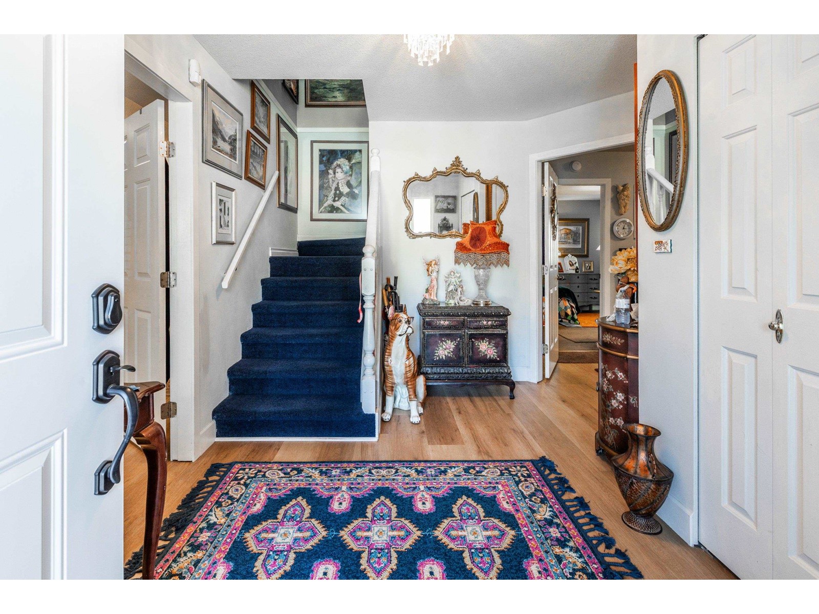 Property at 5287 197 STREET image 4
