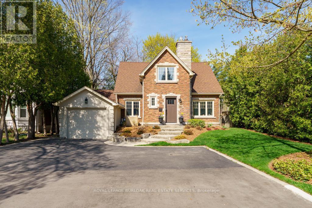 321 GUELPH LINE, Burlington, Ontario