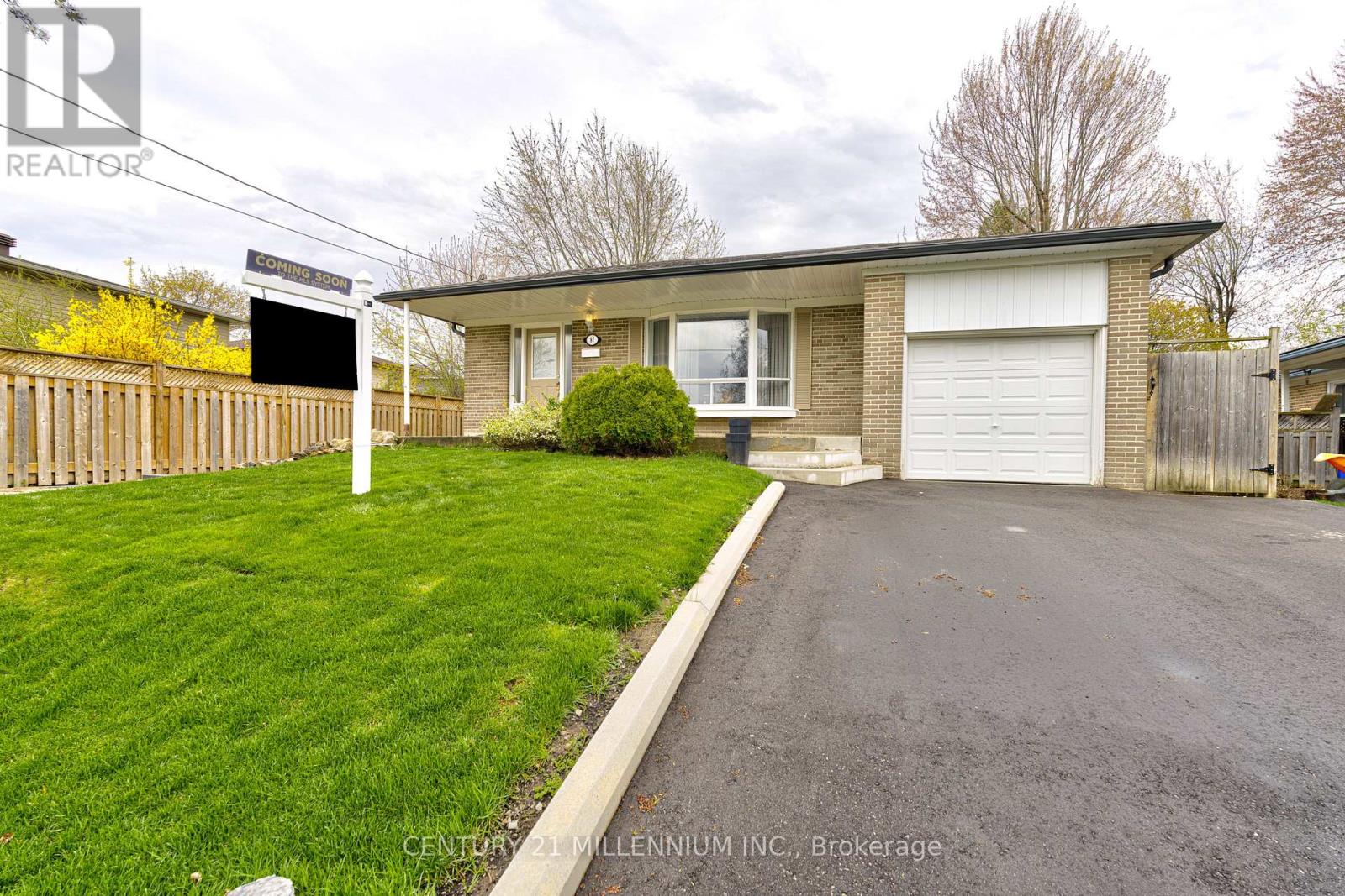 Property at 87 PENNINGTON CRESCENT image 2