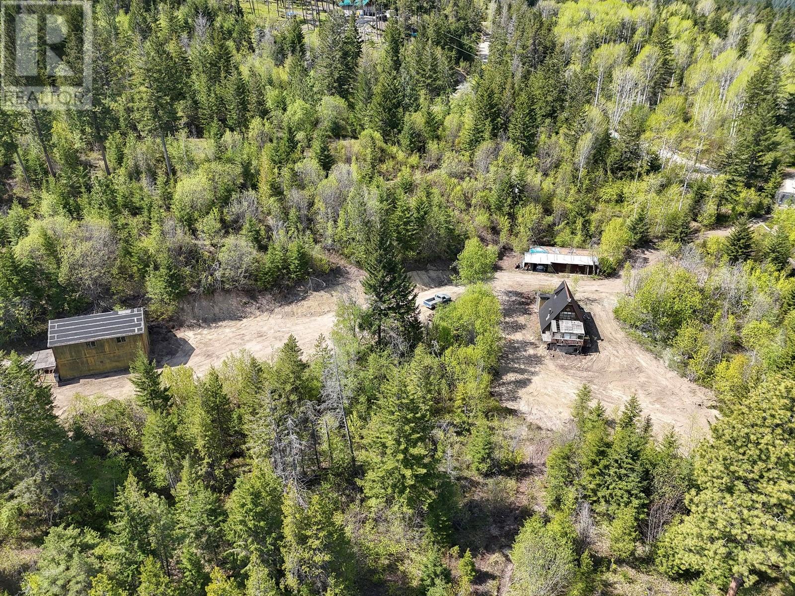 Property at 3573 McKellar Road image 2