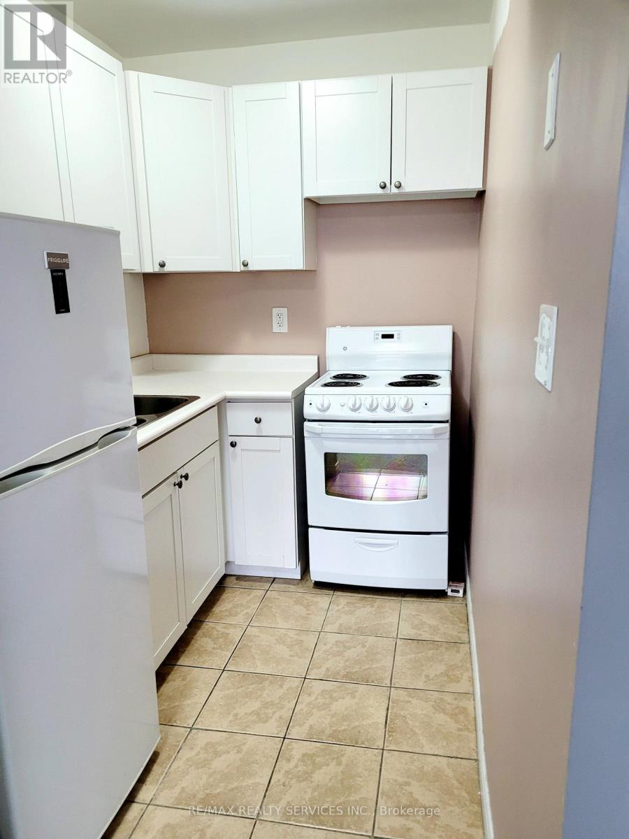 1507 - 150 Charlton Avenue E, Hamilton, Ontario  L8N 3X3 - Photo 5 - X12119763