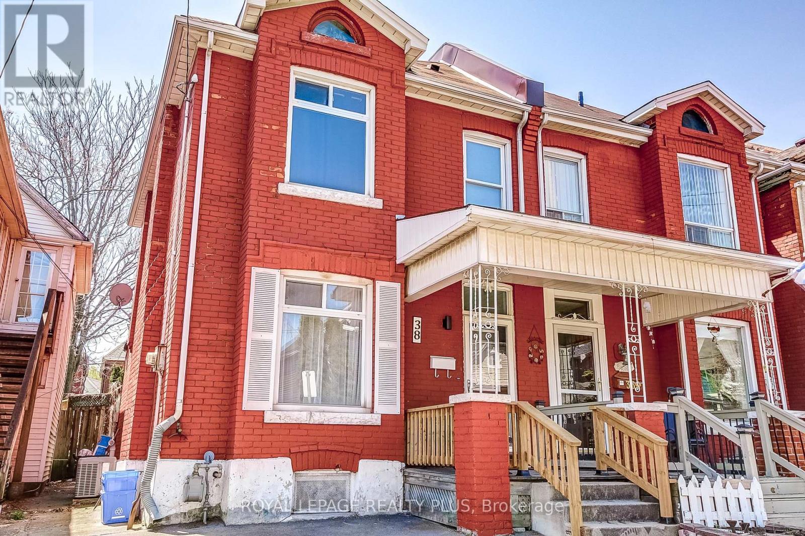 38 ROSEMONT AVENUE, hamilton (stipley), Ontario
