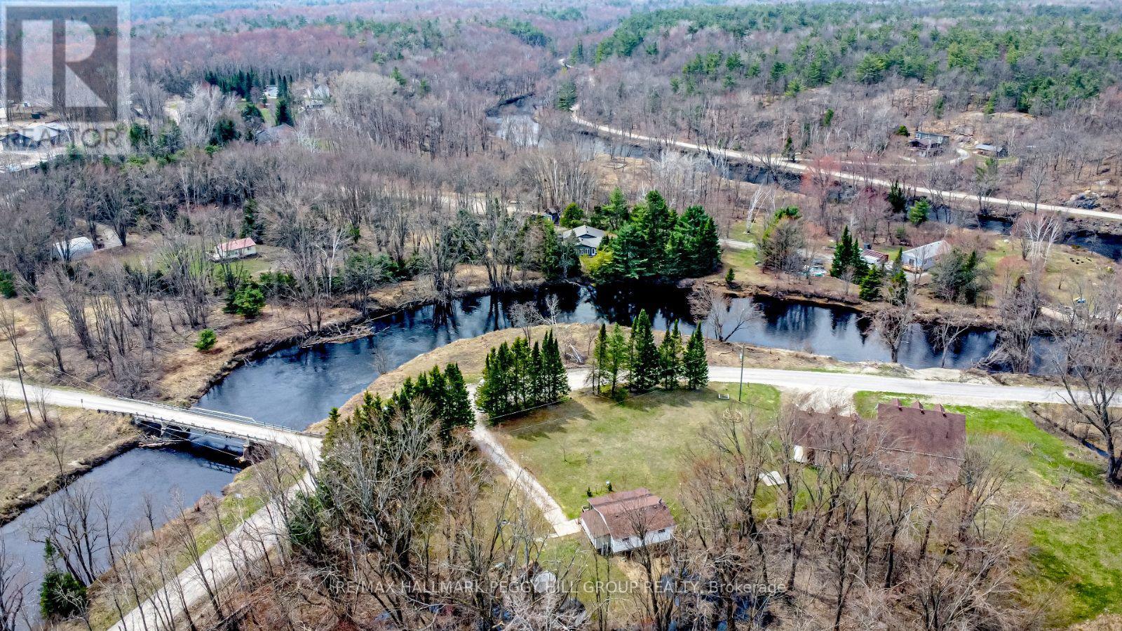 311 Black River Road, Kawartha Lakes (Dalton), Ontario  L0K 2B0 - Photo 2 - X12119916