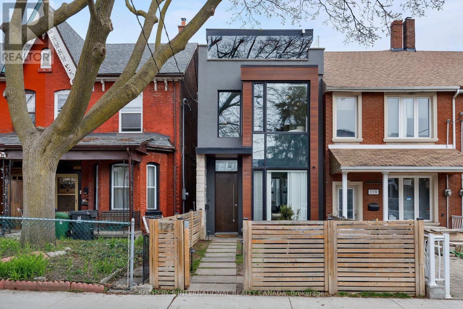 Property at 121 MARKHAM STREET image 1