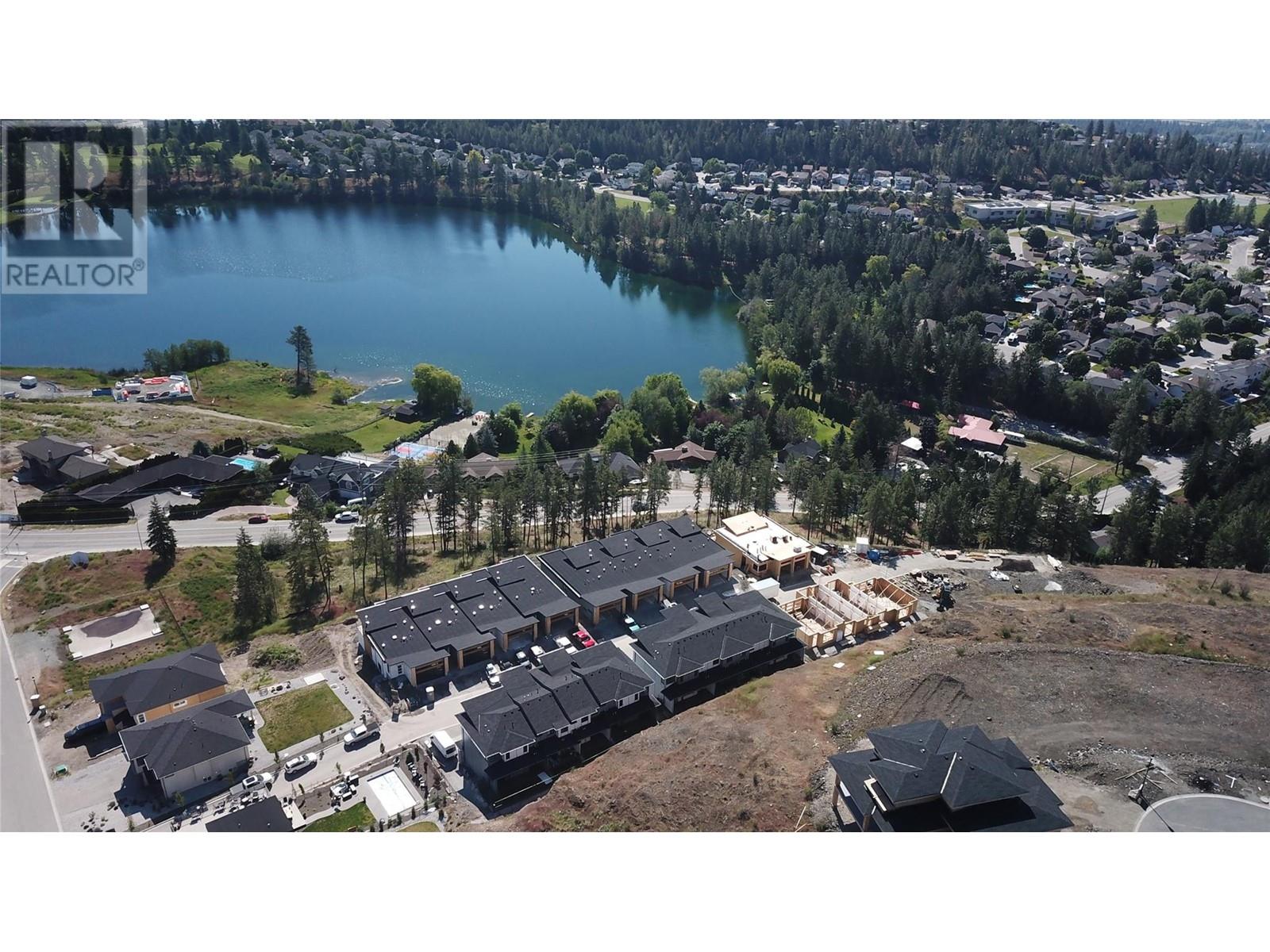 2835 Canyon Crest Drive Unit# 12 West Kelowna