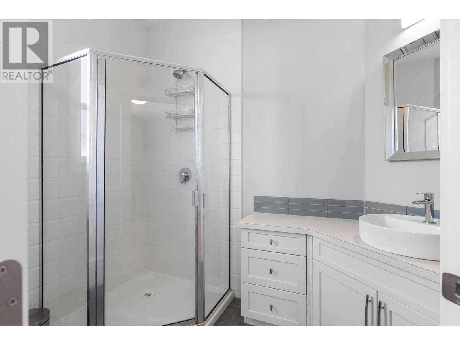 728 Coopland Crescent, Kelowna, British Columbia  V1Y 2V1 - Photo 23 - 10345487