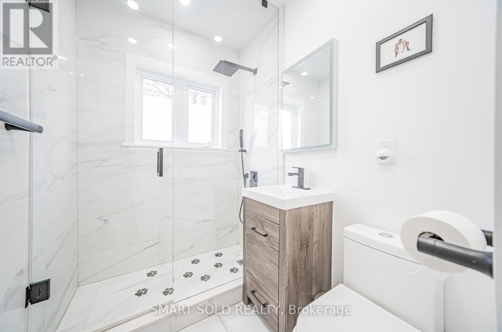 3133 St. Clair Avenue E, Toronto, Ontario  M1L 1V2 - Photo 24 - E12118664