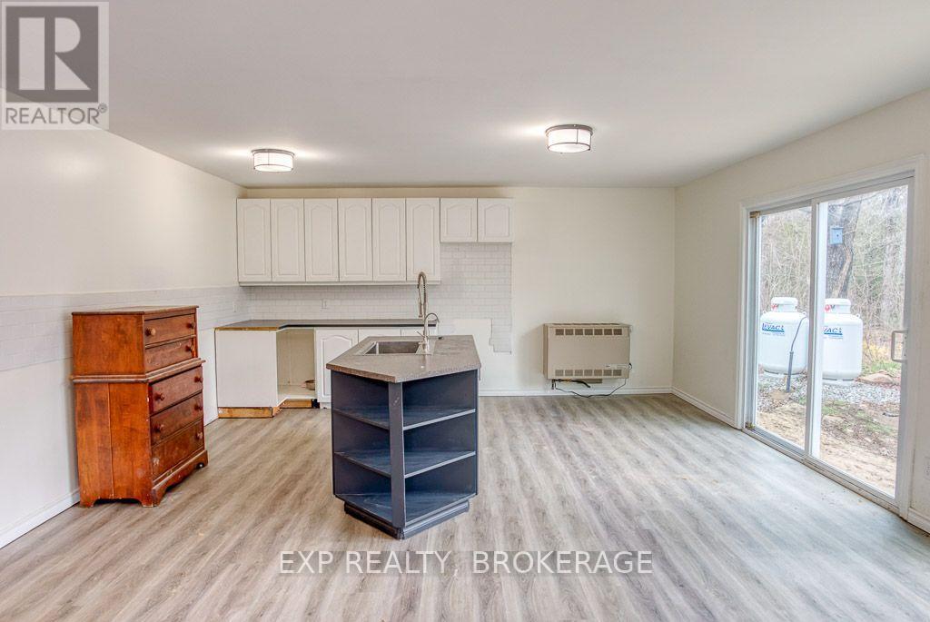 1801 Bordenwood Road N, Frontenac, Ontario  K0H 1B0 - Photo 21 - X12118415