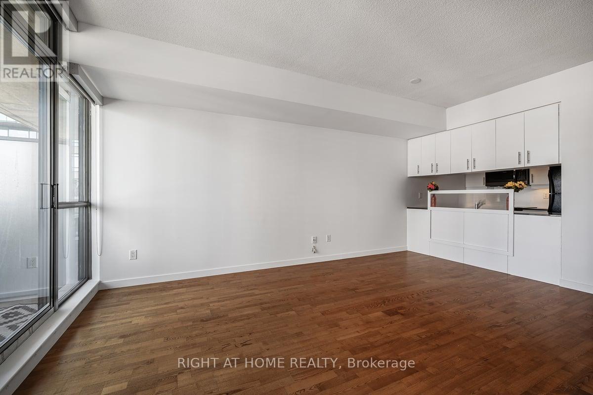 2104 - 281 Mutual Street, Toronto, Ontario  M4Y 3C4 - Photo 14 - C12031745