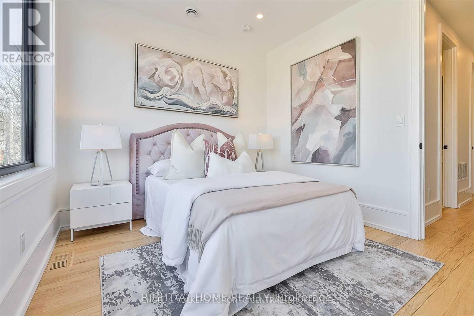 137 D'arcy Street, Toronto, Ontario  M5T 1K2 - Photo 21 - C11961285