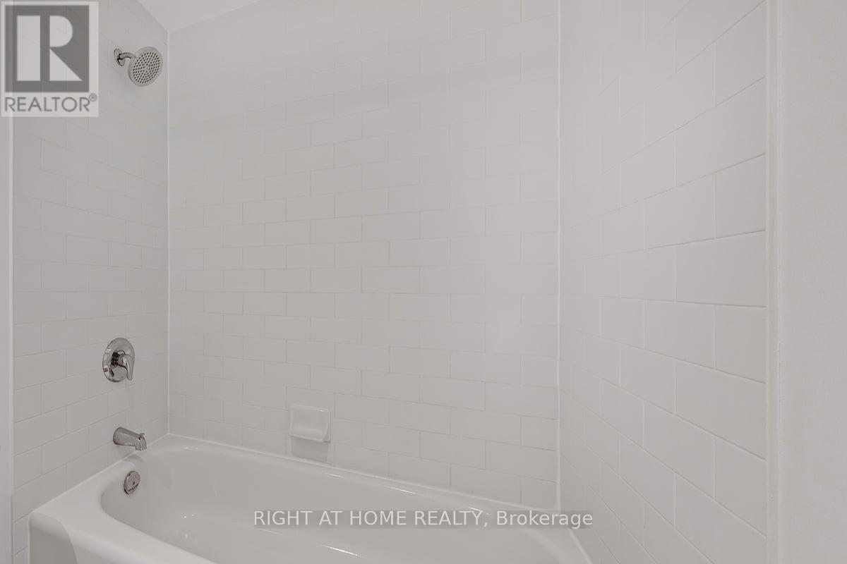2104 - 281 Mutual Street, Toronto, Ontario  M4Y 3C4 - Photo 26 - C12031745