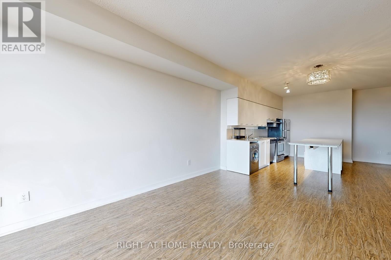 2607 - 29 Singer Court, Toronto, Ontario  M2K 0B3 - Photo 6 - C12099580