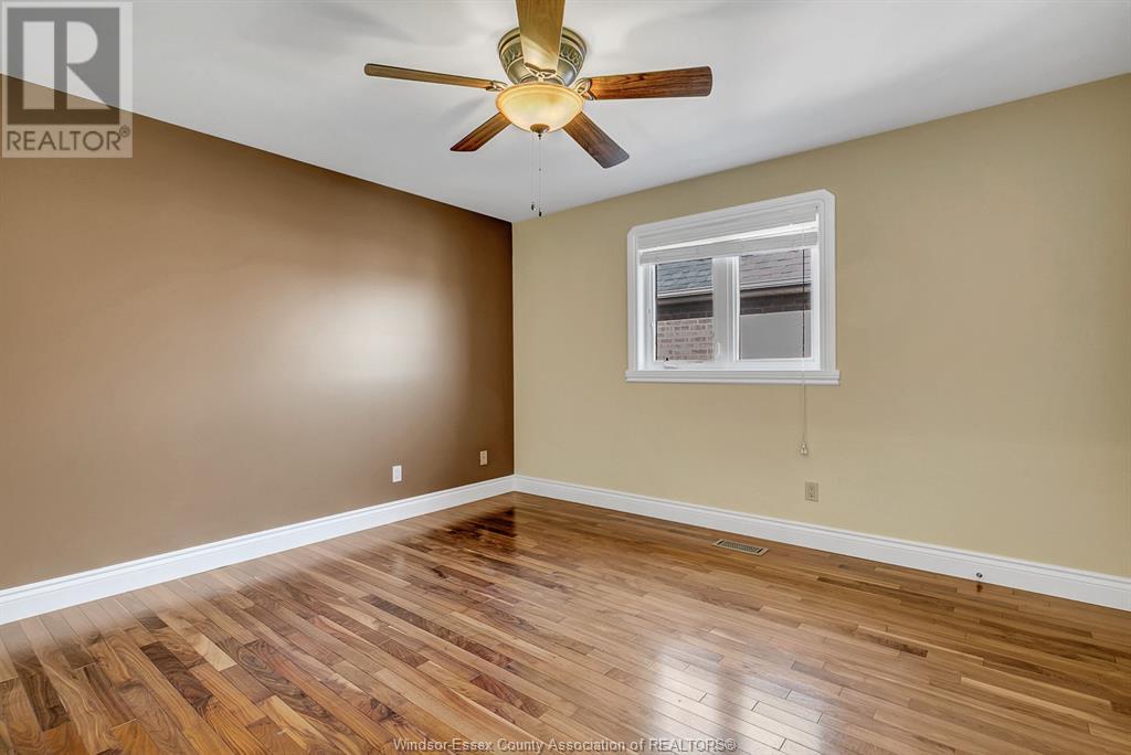 425 Country Club Drive, Windsor, Ontario  N9G 3G9 - Photo 29 - 25010923