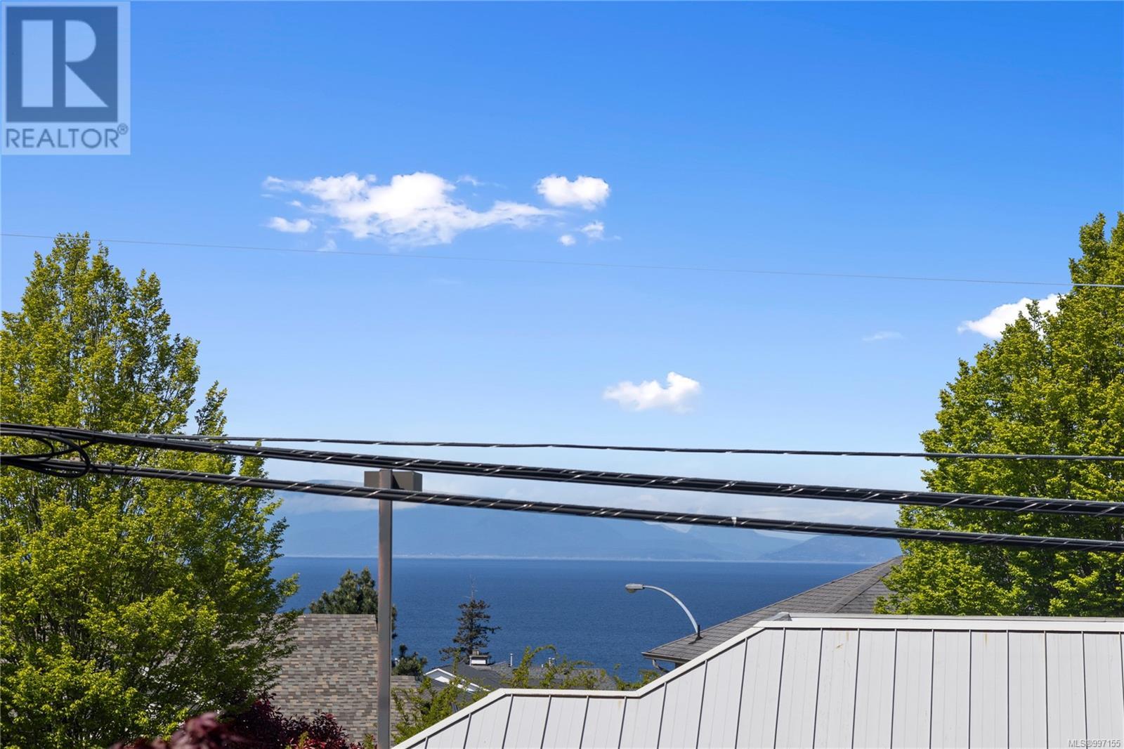 Property at 6319 Redonda Pl image 2