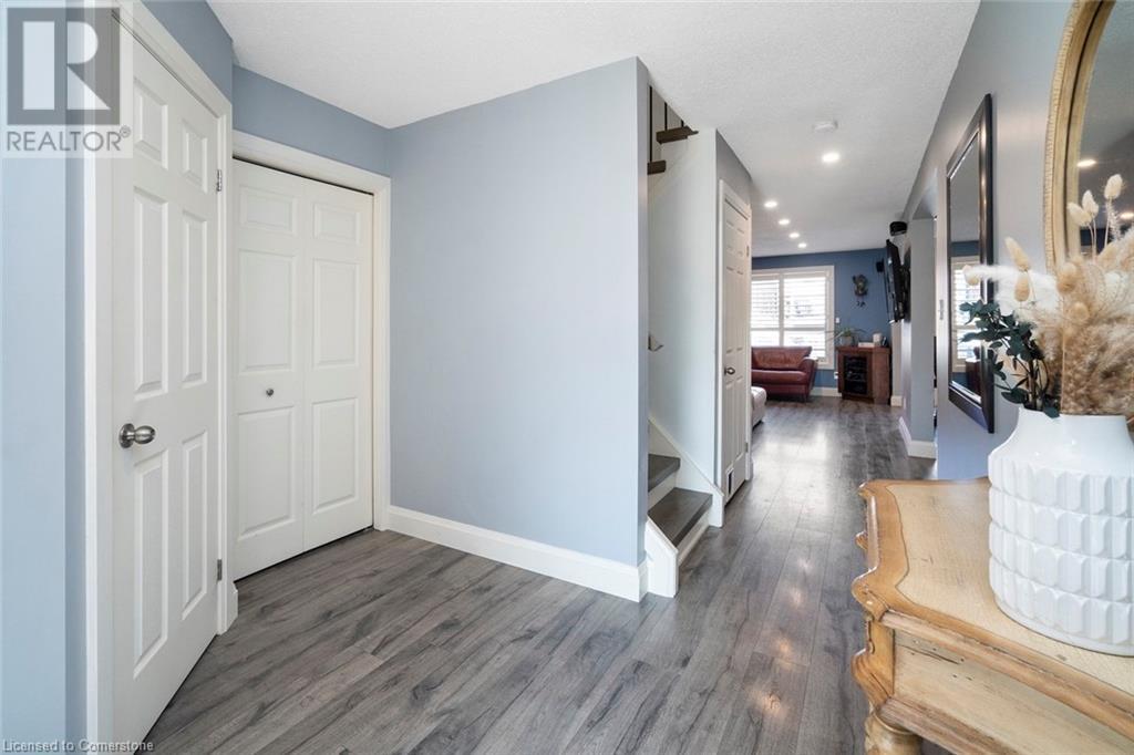 Property at 20 MIDANBURY Way image 4