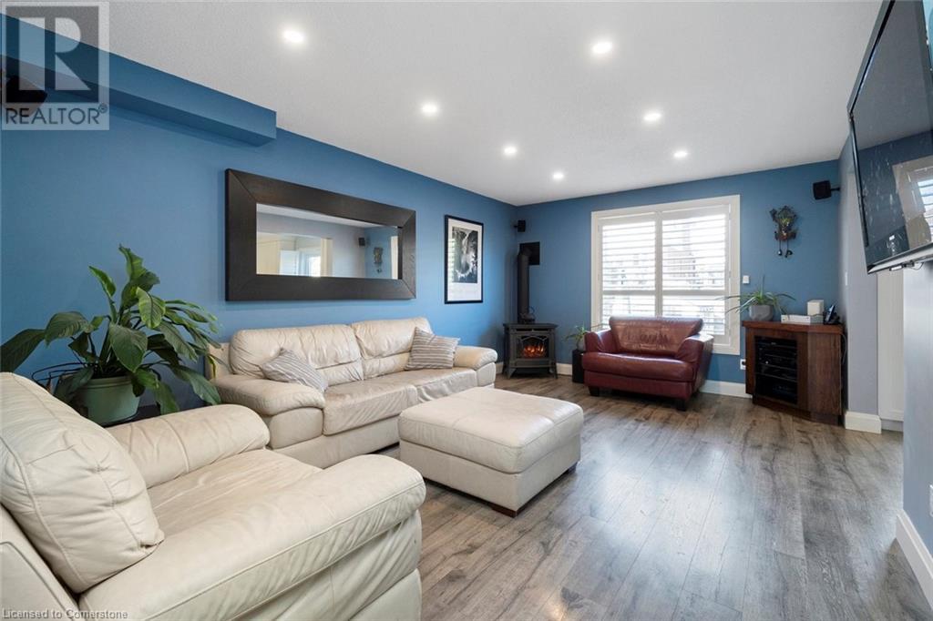 Property at 20 MIDANBURY Way image 5